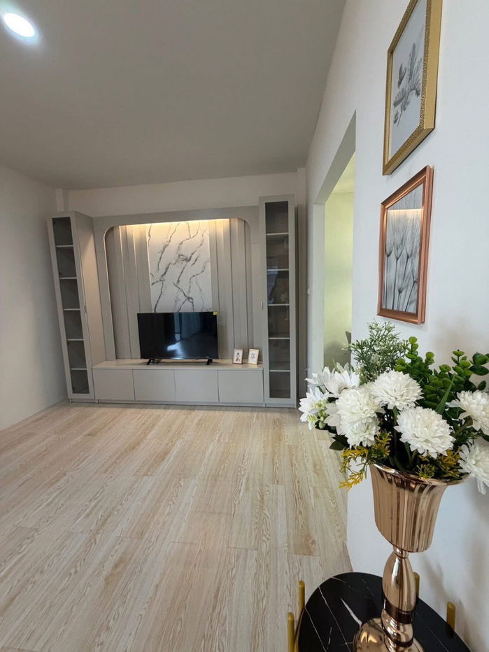 picture House on Soi Khanoi Pattaya in Transquil Village - 12/13