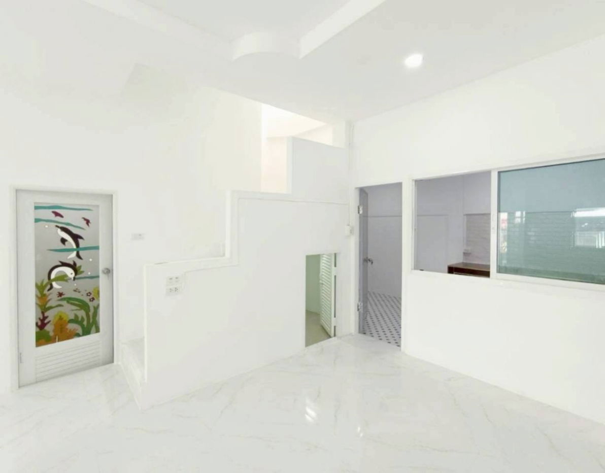 รูป ขายทาวน์เฮ้าส์ 2 ชั้น หมู่บ้านศุภกร ถนนบางกรวย-ไทรน้อย 18 ตารางวา ราคาเพียง 1,790,000 บาท ฟรีโอน - รูปที่ 9/20