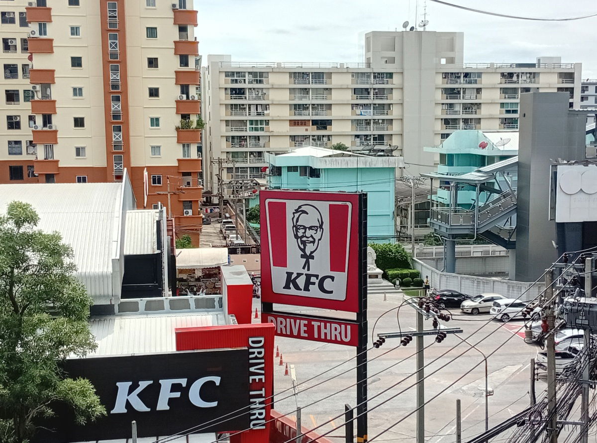 รูป ให้เช่าห้องพักหรูที่ลิพวิ่งเพลสคอนโด ปากซอยลาดพร้าว 140 ติดเซเว่น ใกล้สถานีรถไฟฟ้าบางกะปิ ถูกและดี - รูปที่ 26/36