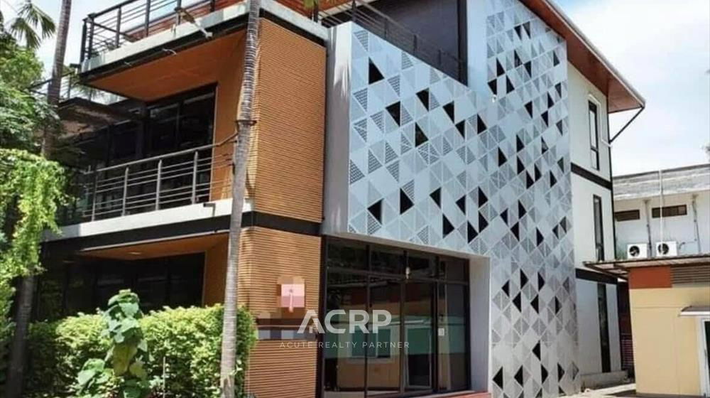 picture Office for rent, Bangna location, Soi Lasalle 41, near Bearing BTS station. - 1/9