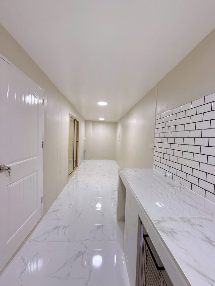 รูป ทาวน์เฮ้าส์ 2 ชั้น บัวทอง 4 หลังมุม | 33 ตร.วา | ถนนเมน ต่อเติมจัดเต็ม | 2.79 ลบ. ฟรีโอน!  - รูปที่ 18/20