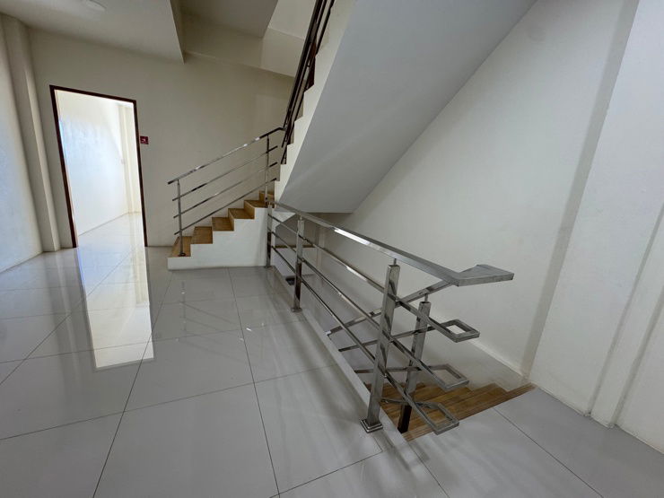 รูป 🏢 ให้เช่า อาคารพาณิชย์ 3 ชั้น ใจกลาง ตำบลโคกปีบ จังหวัดปราจีนบุรี - รูปที่ 16/17