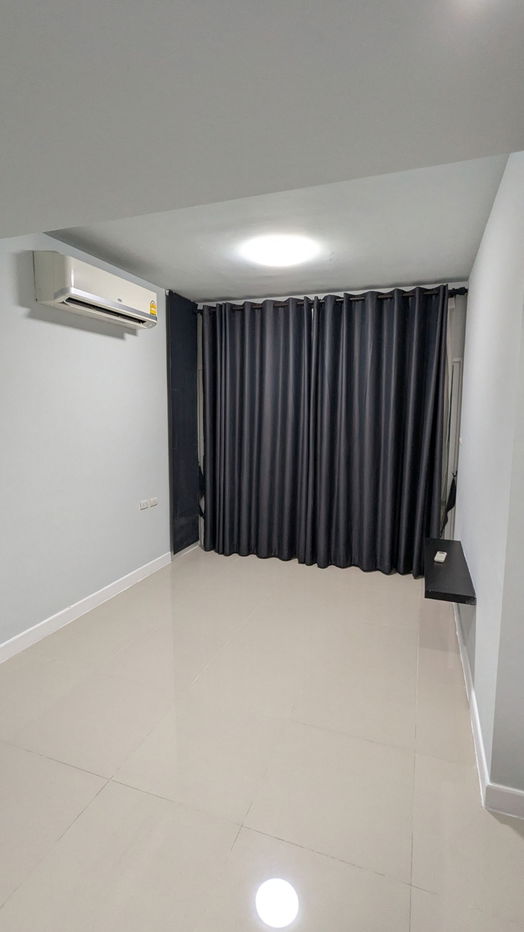 รูป ขายบ้านทาวน์โฮม 2 ชั้น 32 ตารางวา หลังริม มีพื้นที่ด้านข้างบ้าน - รูปที่ 32/32