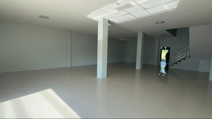 picture For Rent: Twin Commercial Building, 3 Floors   — Prime Location in Khok Pip, Si Mahosot District, Prachinburi Province - 7/17