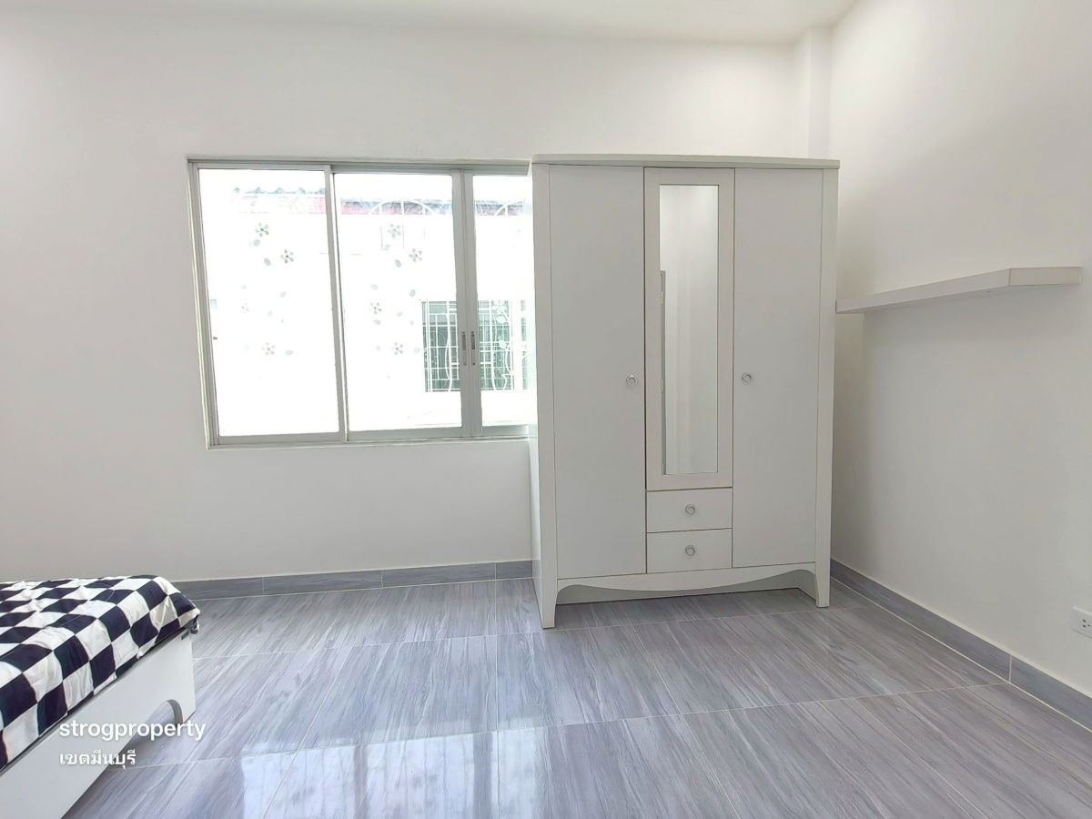 รูป ทาวน์เฮาส์ มีนบุรี ใกล้เมกาโฮม ถนนสุวินทวงศ์ ไปรษณีมีนบุรี ม.อาร์เคพาร์คออฟฟิต จอดรถ2 คัน นัดชมเลย 085-318-6868  - รูปที่ 16/19