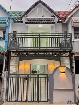 ขายบ้านทาวน์เฮ้าส์ 2 ชั้น หมู่บ้านสวีทโฮมปาร์ค บางบัวทอง ตกแต่งครบพร้อมเฟอร์นิเจอร์ มีสระว่ายน้ำในโครงการ ราคาพิเศษเพียง 1.69 ล้านบาท ฟรีโอน