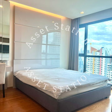 Urgent sale THE ADDRESS Sathorn, near BTS Chong Nonsi and Surawong