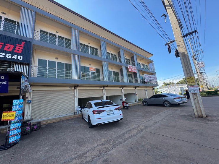 รูป 🏢 ให้เช่า อาคารพาณิชย์ 3 ชั้น ใจกลาง ตำบลโคกปีบ จังหวัดปราจีนบุรี - รูปที่ 2/21