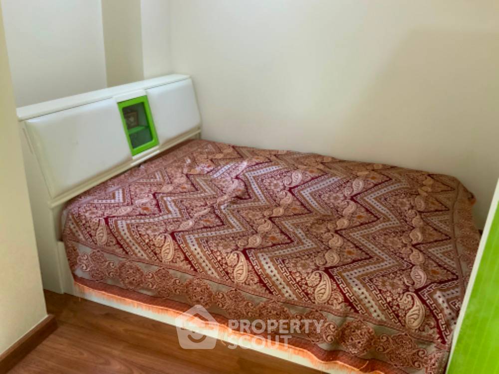 picture 1-BR Condo at Rajvithi City Resort Condominium near BTS Victory Monument (ID 826136) - 6/21