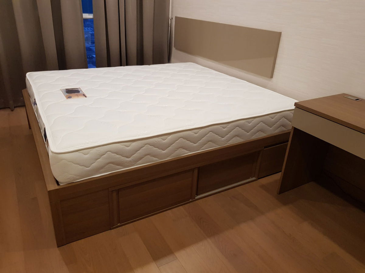 รูป Supalai Elite Surawong【𝐑𝐄𝐍𝐓】🔥ห้องคุมโทนน้ำตาล เฟอร์ดีเทลเรียบคม เติมความพรีเมียมแบบสไตล์ผู้ใหญ่ที่ชอบความเรียบร้อย🔥 ติดต่อไลน์ไอดี: @hacondo - รูปที่ 4/10