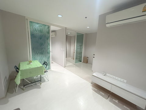 ขาย ASPIRE ERAWAN ติด BTS ช้างเอราวัณ 1 BEDROOM+ 1 ห้องนอน 1 ห้องน้ำ ขนาด 35.52 ตร.ม | ชั้น 25 เพียง 2.10 ล้านบาท