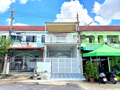 ทาวน์โฮม แม็คโคร บางบัวทอง : ขายทาวน์เฮาส์ 2 ชั้น ถนนเมน ค้าขายได้ หมู่บ้านศรีประจักษ์4 หน้าบ้าน-หลังบ้านไม่ชนใคร ราคาเพียง 1,490,000 บาท ฟรีโอน