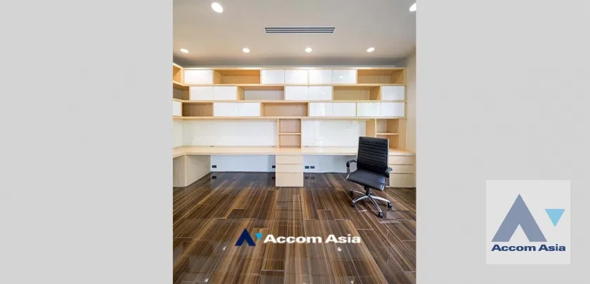 รูป 🔼🔽 AccomA 📩 Private Swimming Pool 4 BR House in Phra Khanong Nuea (AA45087) - รูปที่ 10/17