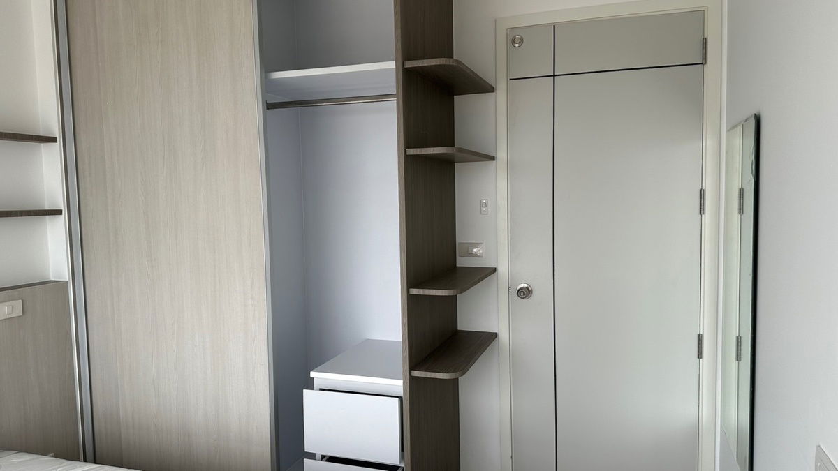 รูป ห้องใหม่ ให้เช่า The president จรัญ-แยกไฟฉาย 1ห้องนอน+ห้องอเนกประสงค์ 35 ตร.ม. เฟอร์ครบ พร้อมเข้าอยู่ ติด MRT ไฟฉาย ให้เช่าถึงเดือน มิ.ย.69 - รูปที่ 5/12