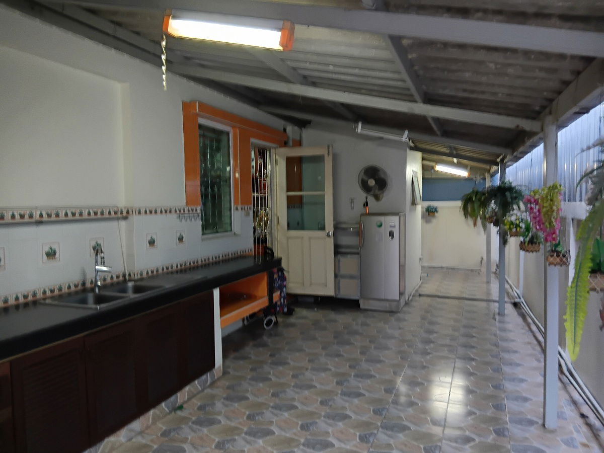 picture ON251102 For Sale: Large 2-Story Detached House in MANTANA-Suan Luang Rama IX Village - 6/23