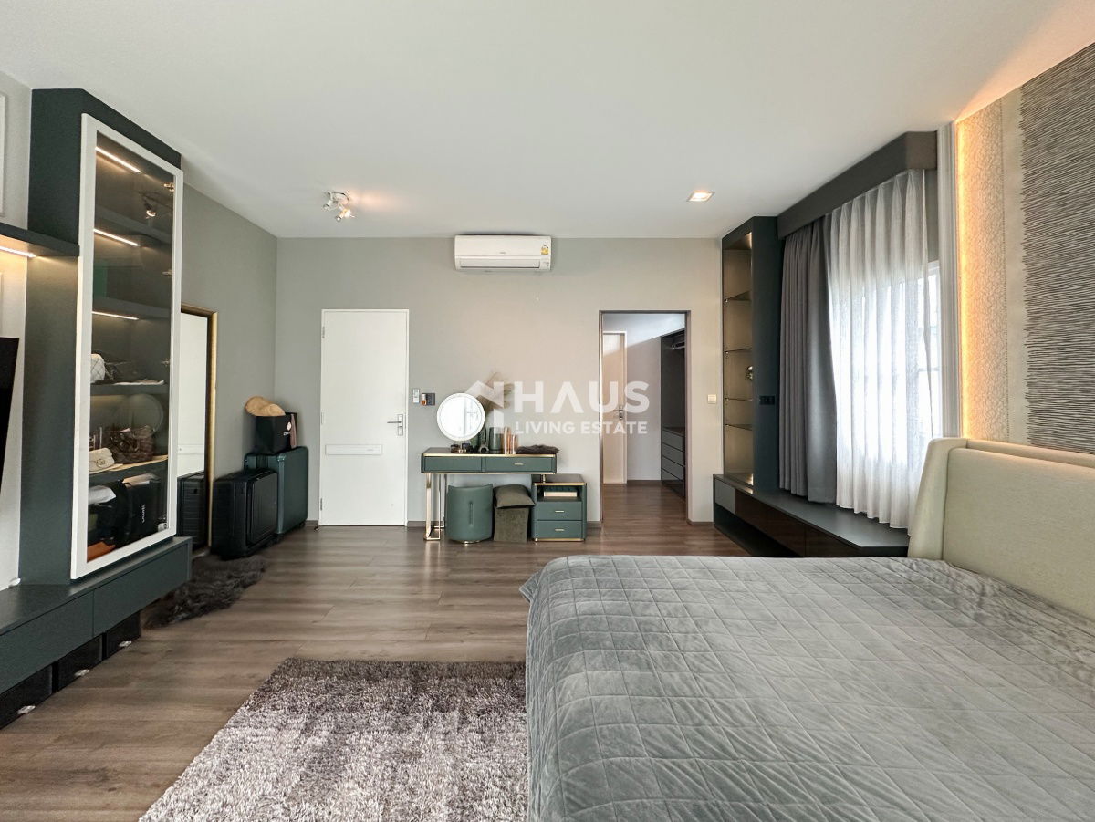 picture Mantana Westgate / 4 Bedrooms #HBGY005 - 11/19