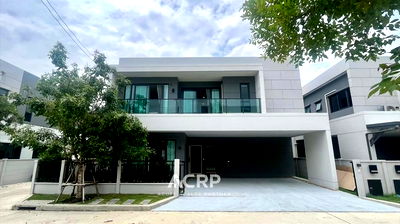Houses for rent Bangna Commercial College : Luxury Detached House for Rent at Centro Bangna Project. 4 bedrooms 5 bathrooms.