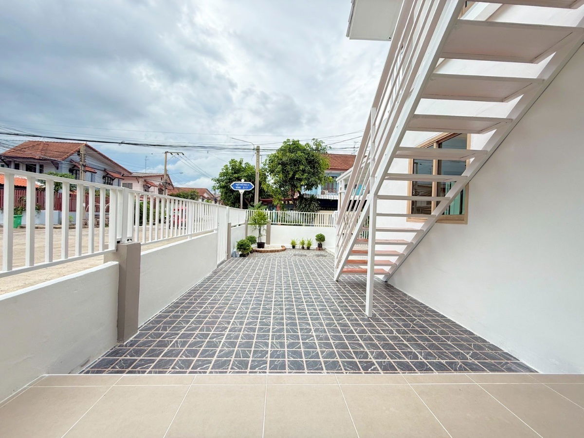 รูป ทาวน์เฮ้าส์ 2 ชั้น บัวทอง 4 หลังมุม | 33 ตร.วา | ถนนเมน ต่อเติมจัดเต็ม | 2.79 ลบ. ฟรีโอน!  - รูปที่ 8/20