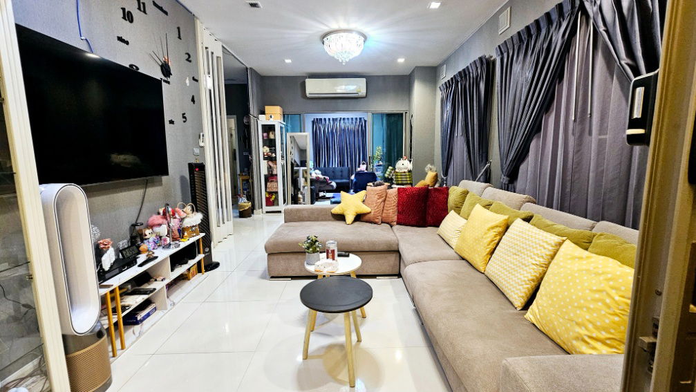 picture For Rent  Perfect Place Krungthep Kreetha – Rama 9  4 Bedrooms  3 Bathrooms EV Charger Installed  💰 Rent: 78,000 THB  month - 18/22