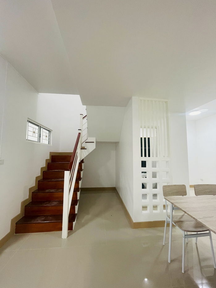 รูป ขายทาวน์เฮ้าส์ 2 ชั้น หมู่บ้านพฤกษา 45 ถนนวัดลาดปลาดุก หลังมุม ถนนเมน ค้าขายได้ รถประจำทางผ่านหน้าหมู่บ้าน ราคาพิเศษเพียง 2.99 ล้านบาท ฟรีโอน - รูปที่ 16/20