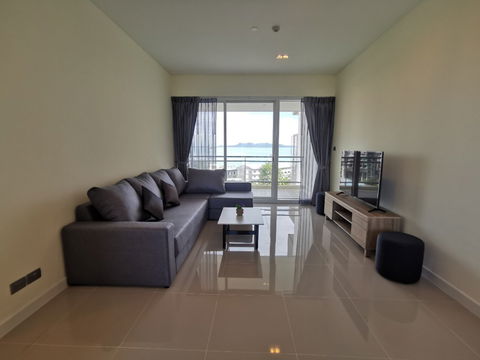 Luxurious Condo for Sale – Reflection Jomtien Beachfront, 116 Sq.m., 2 Bedrooms – 2 Bathrooms, Ocean View and Kid’s Pool View. Only 11.9 Million Baht