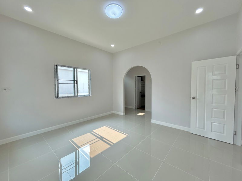 picture Single-storey detached house for sale  3 bedrooms 2 bathrooms and 2 parkings. - 14/18