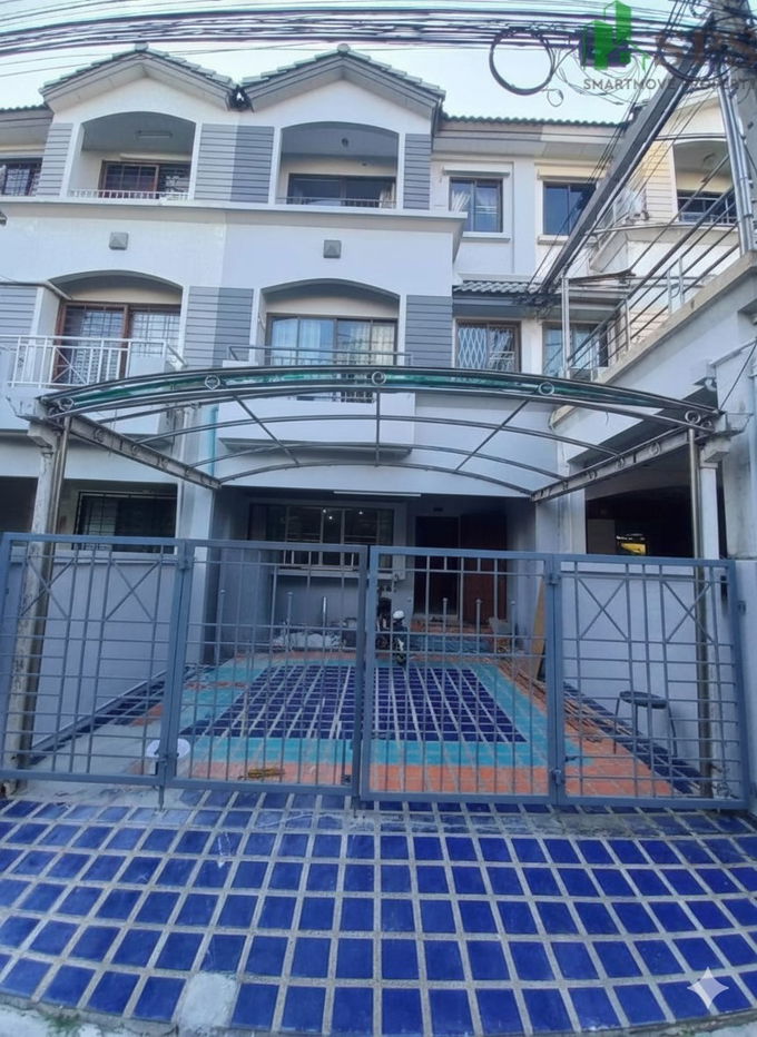 picture Townhome for rent at Baan Klang Muang Rama 9 Soi 43 (SPSAD3653) - 1/12