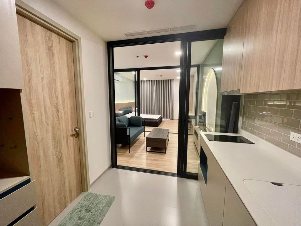 picture XT Phayathai【𝐑𝐄𝐍𝐓】🔥Light-toned wood furniture mixed with modern designs makes the room look bright, clean🔥 Contact Line ID: @hacondo - 7/10