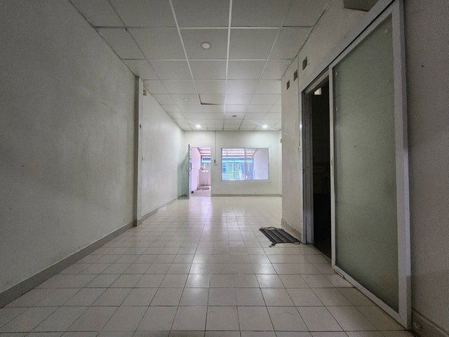 picture FOR SALE TOWNHOUSE PROPERTY 1090000 BAHT. - 7/8