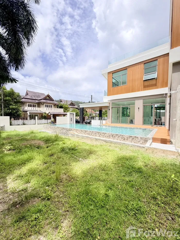 picture New Pool Villa at Chalong, Phuket 1877478 - 4/26