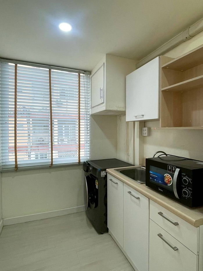 รูป ให้เช่าด่วน พีพี คอนโดเฟอร์ครบ กั้นห้องนอนห้องนั่งเล่น มีที่ตากผ้าระเบียง 8000/เดือน  - รูปที่ 3/11