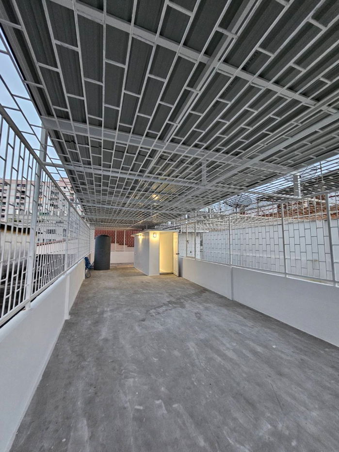 รูป Commercial building for rent near BTS Punnawithi-Udomsuk (SPSAD3655) - รูปที่ 19/21