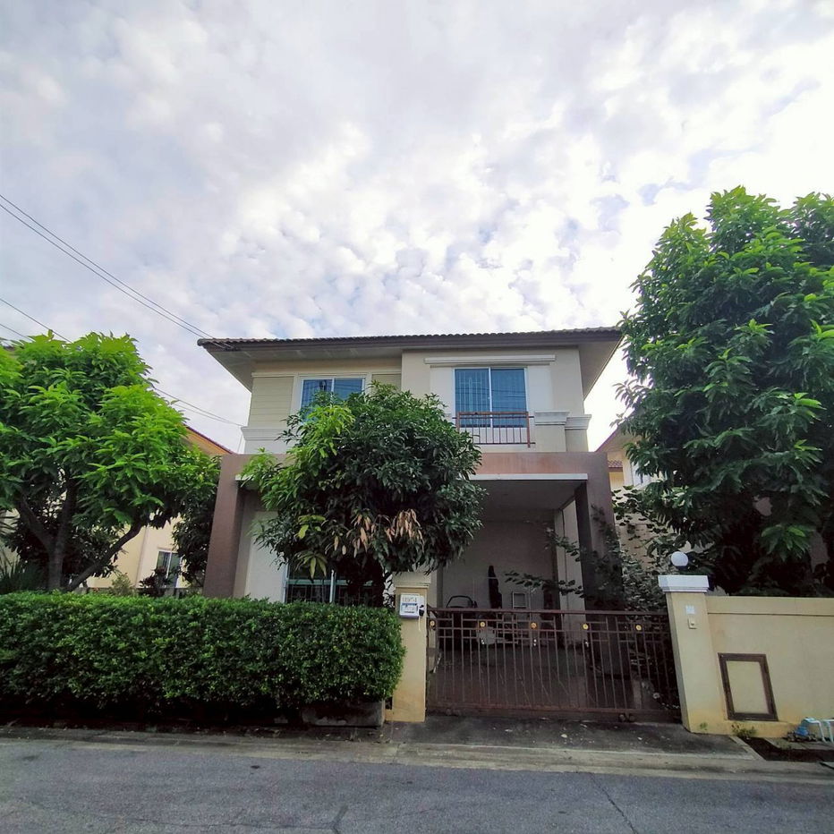 รูป บ้านแฝด รามคำแหง ร่มเกล้า สภาพดี หมู่บ้านนลิลวิลล์ เคหะร่มเกล้า นัดชมบ้านได้ทุกวัน 085-318-6868 - รูปที่ 2/18