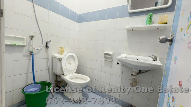 picture Condo for sale, Baan Eua-Athorn, Khajonwit, Bang Pu, Samut Prakan – with tenant, immediate income - 4/8