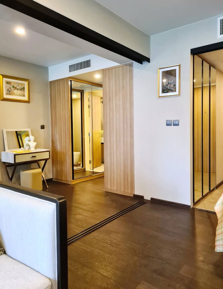 รูป Condo for Sale: Na Vara Residence Langsuan - รูปที่ 11/25