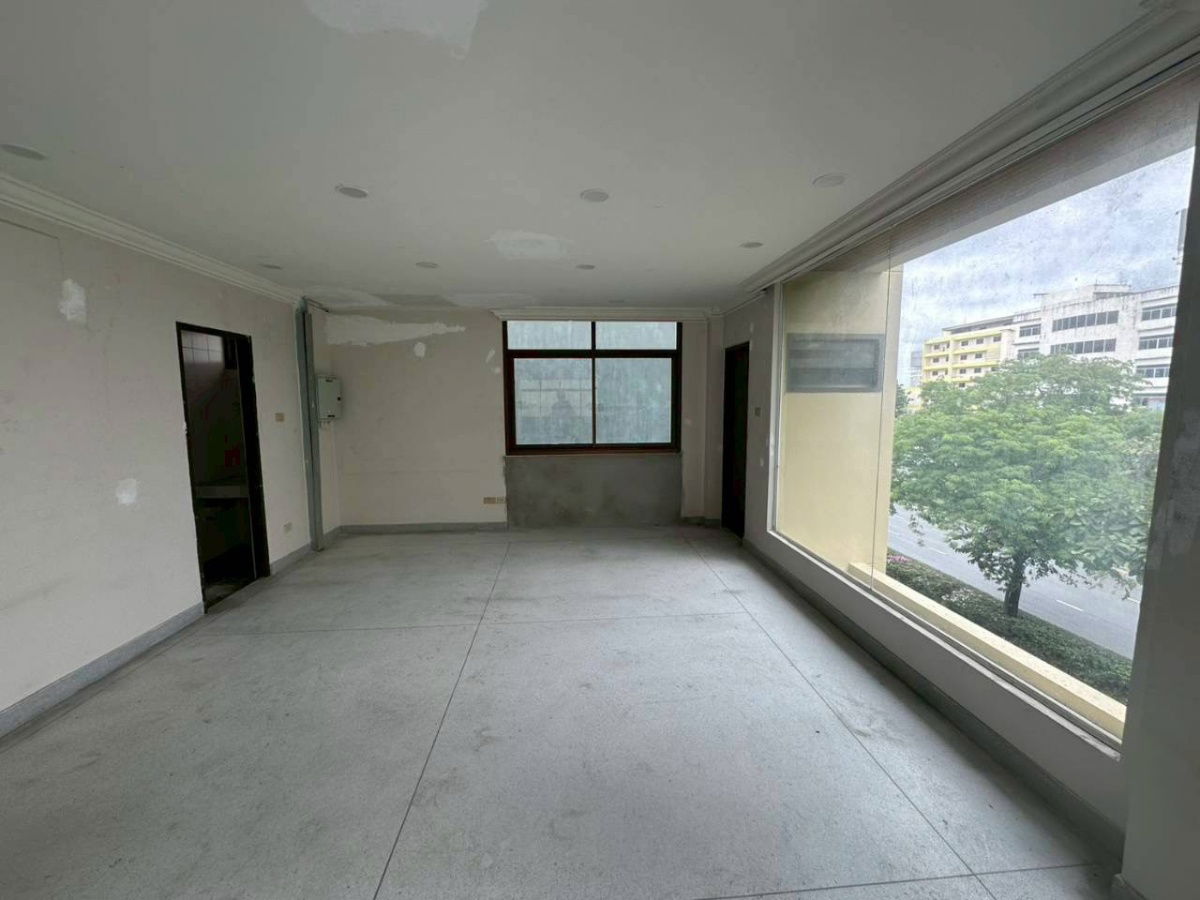 รูป เช่า ให้เช่า ปล่อยเช่า อาคารตึกแถว ศูนย์วิจัย ราคาถูก สนใจ Line: @951qfbfi - รูปที่ 11/18