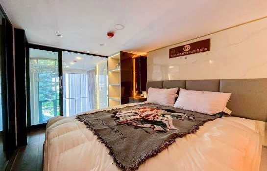 picture Condo for rent, Duplex 2 floors, corner room, Knightsbridge Space Ratchayothin, next to BTS Phahon Yothin 24, size 49 sq m, 14th floor - 9/11