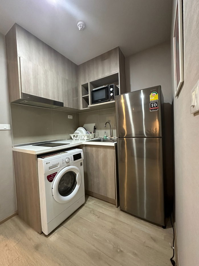 picture Elio Del Moss for rent >> 15,000 baht >> 2 bedroom, Living room 34.90sqm ((Line ID: meigood777)) - 6/12