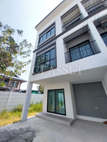 รูป ขาย ทาวน์เฮ้าส์ 3 ชั้น ม.ลุมพินี ทาวน์เพลส สุขุมวิท-ศรีนครินทร์ - รูปที่ 2/13