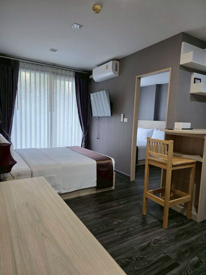 รูป ✨ให้เช่า Airlink Residence ห้องใหญ่ 35 ตร.ม. เฟอร์ครบ ทำเลดีใกล้สุวรรณภูมิ พร้อมอยู่ทันที เฟอร์นิเจอร์และเครื่องใช้ไฟฟ้าครบ - รูปที่ 4/7