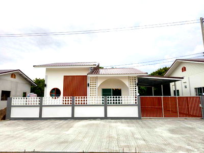 บ้านเดี่ยว เชียงใหม่ : ขายบ้านเดี่ยว ชั้นเดียว บ้านเหมืองง่าหางดง ใกล้ ม.นอร์ทเชียงใหม่ เนื้อที่ 39 ตรว 2นอน 2น้ำ ทำเลดี เดินทางเข้าเมืองสะดวก