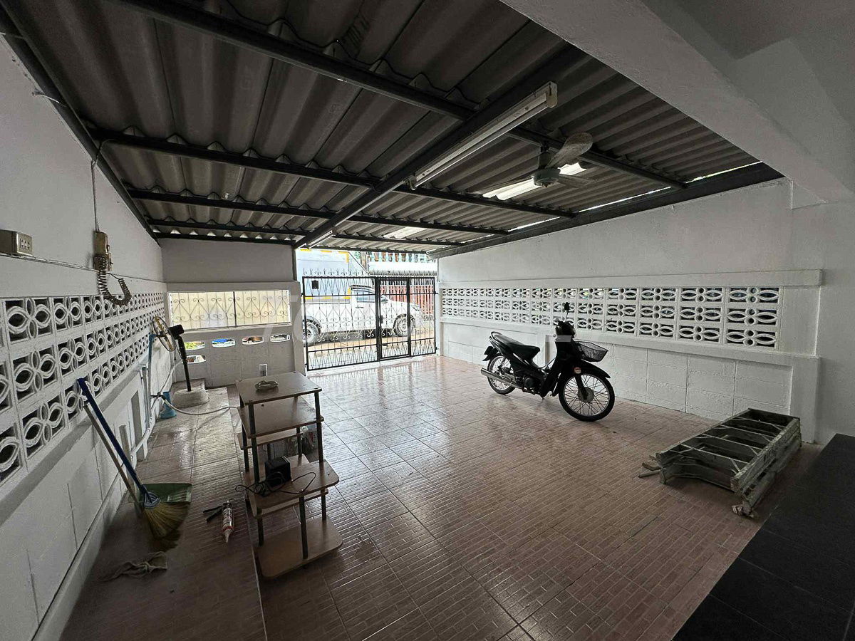 picture Townhouse for Sale : Siam Niwet Thepharak - 9/9