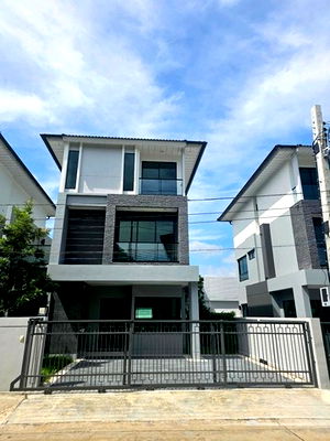Houses for rent Bang Khen : Twin House For Rent Supalai Elegance Phaholyothin 50 Bangkok