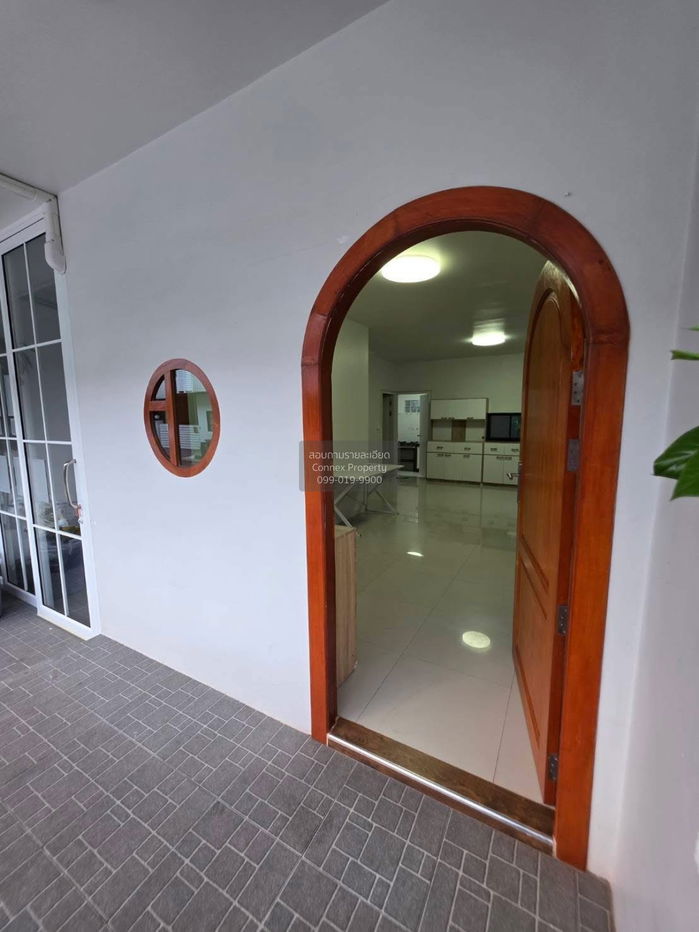 picture For Rent Townhome, Soi 8, Lat Pla Khao Road , nice view , newly renovated , Chorakhe Bua , Lat Phrao , Bangkok , CX-137969 ✅ Live chat with us ADD LINE @connexproperty ✅ - 4/12