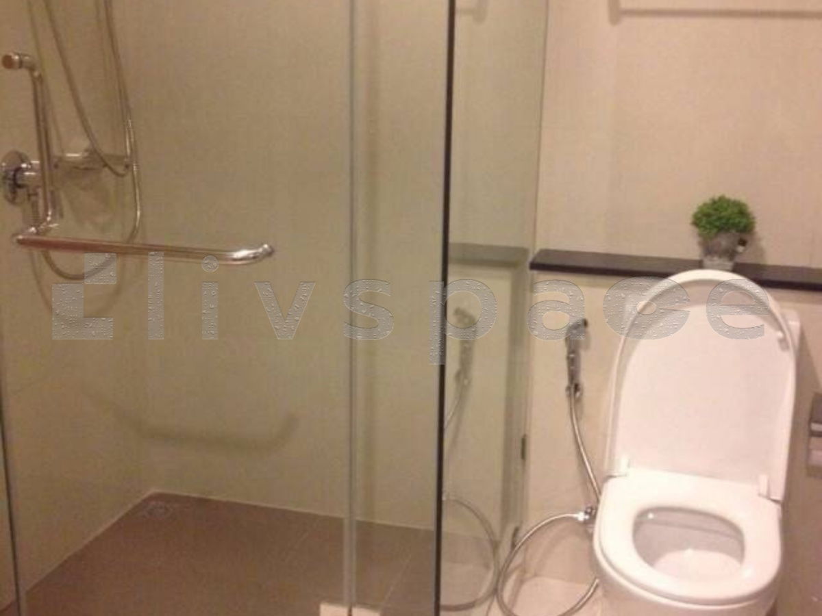 picture ▚ LD247ツ For Rent Le Cote Thonglor 8 [Prime Location] 1 Bed ⭐ Unbeatable Price 17k! (Market 20k+) Spacious 36sqm - 4/4