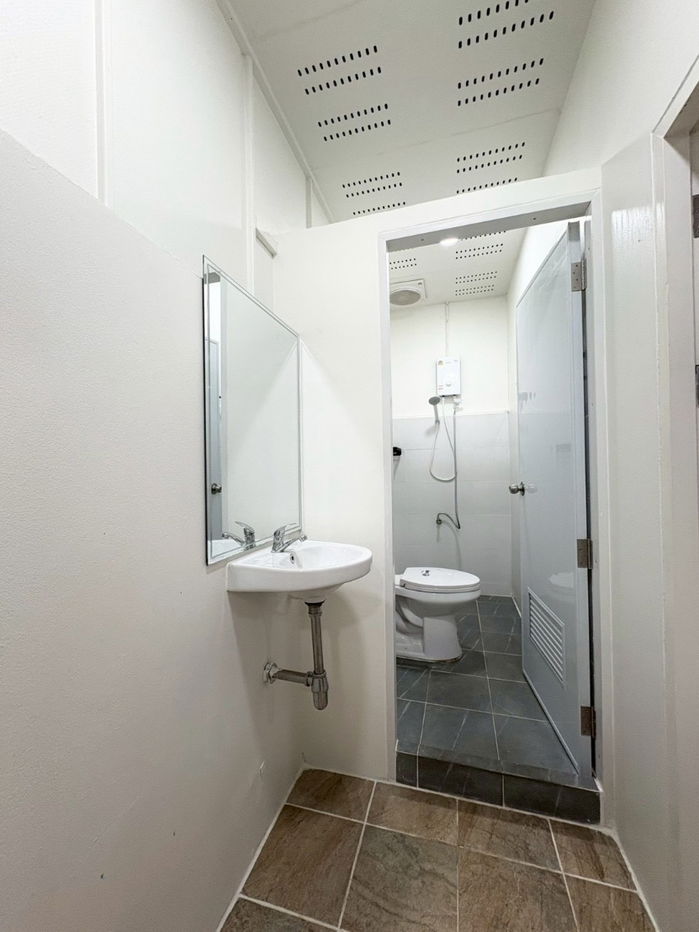 picture Single House for Rent – Ladprao Soi 9, 5-minute walk to MRT Ladprao, Near Big C Detached house 5 bedrooms, 6 bathrooms Fully furnished  - 18/21