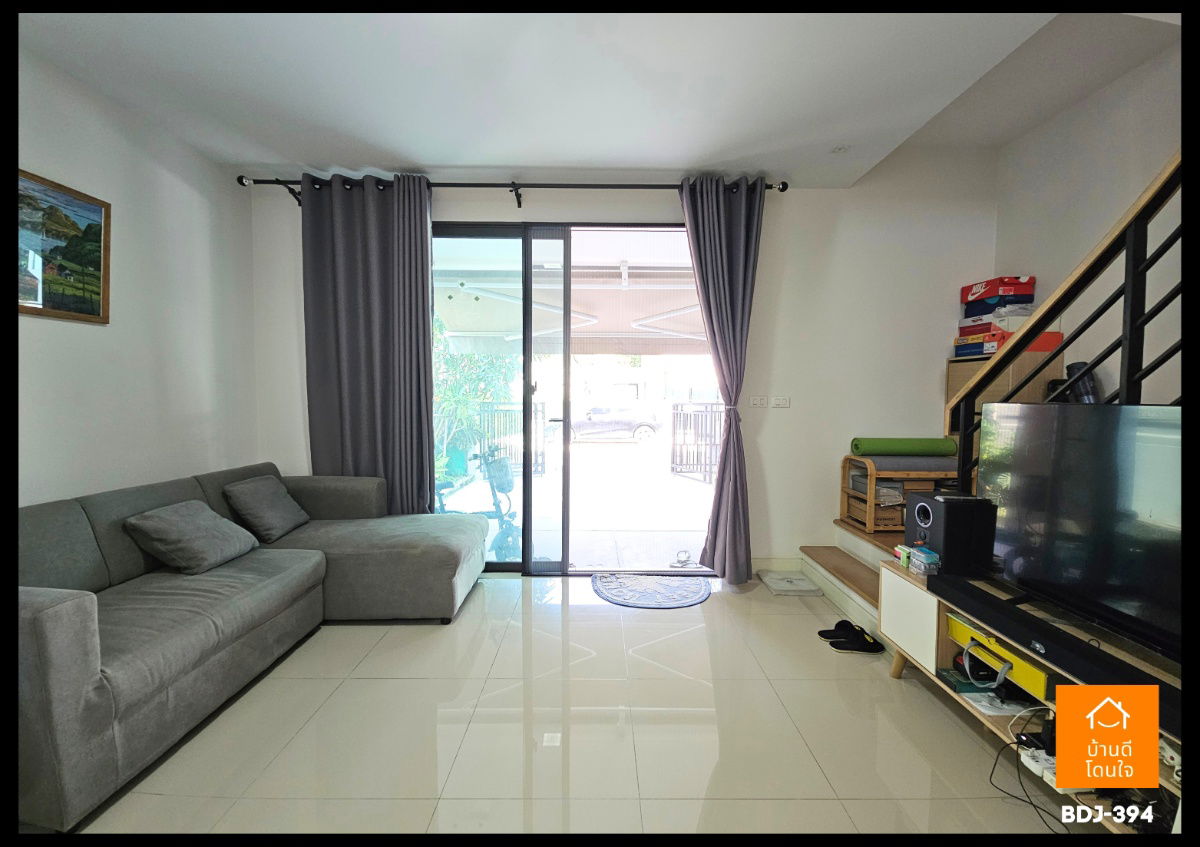 รูป ขายทาวน์โฮม 3 ชั้น โครงการ “บ้านกลางเมือง พหลโยธิน–รามอินทรา” ซอยเทพรักษ์ 47   ลดพิเศษราคา 4.89 ล้าน (จาก 5.1 ล้าน) ค่าธรรมเนียมโอนคนละครึ่ง  - รูปที่ 11/34