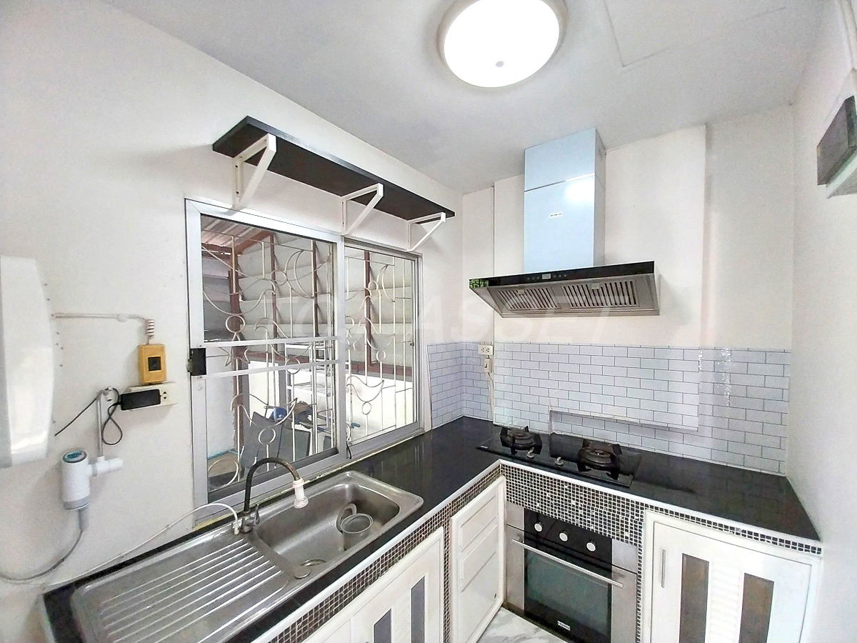 รูป ขายทาวน์เฮ้าส์ 3 ชั้น (หลังมุม) ม.ฟลอร่าวิลล์ ซอย เฉลิมพระเกียรติ 22  - รูปที่ 5/14