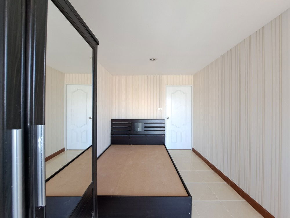 รูป AR 0852 : แฟมิลี่ ทาวน์ (Family Town) - รูปที่ 13/18