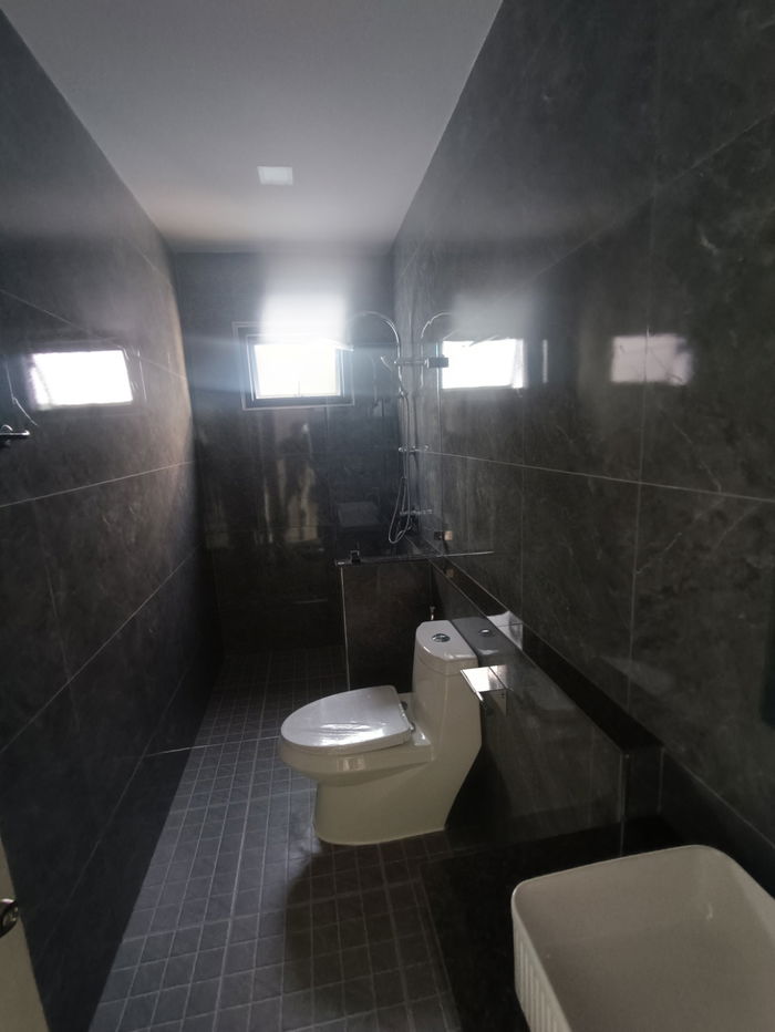 picture ,Urgent Sale! Newly Built 2Storey Villa in Prime Location On Sukhumvit Near Jomtien Beach Pattaya - 16/21